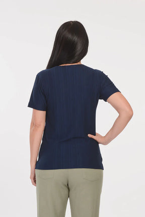 Blusa Malha Visco Rajado com Botões